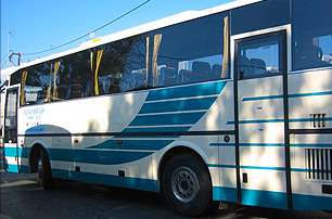Bus in Mykonos