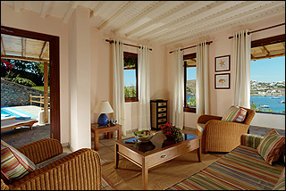Santa Marina Crystal Villa Lounge