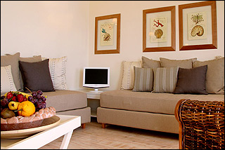 Vencia Living Room